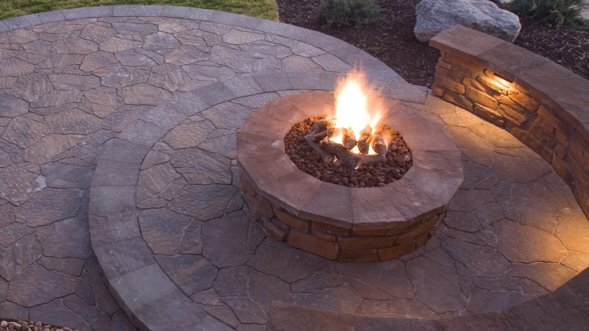 Considering a Fire Pit? Discover How It Elevates Your Outdoor Space